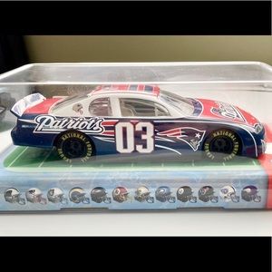 NFL Patriots 2003 Model Car